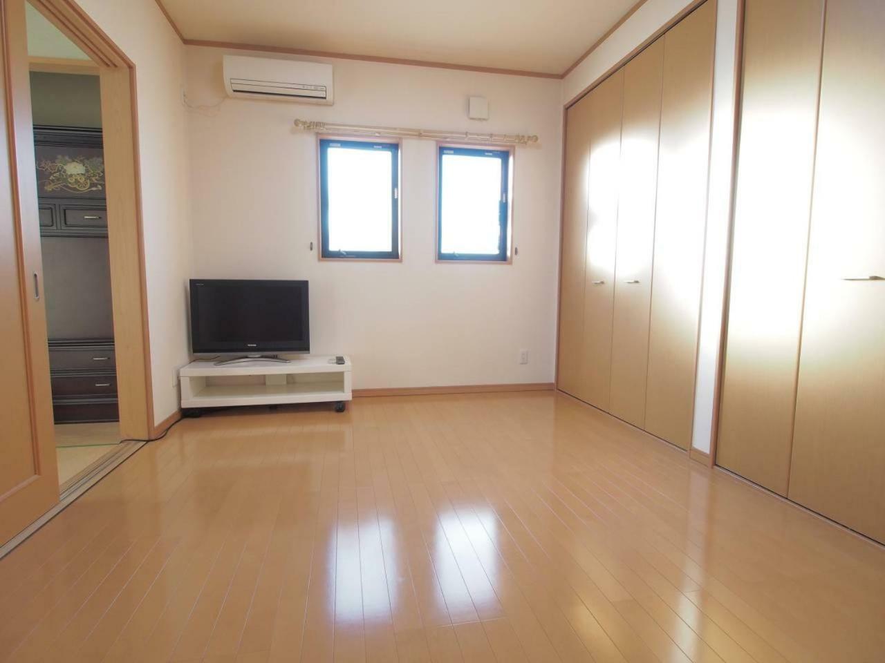 岡崎haus Okazaki
